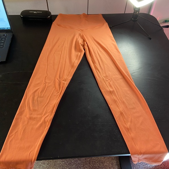 Offline Real Me High Waisted Cross Over Legging Dusty Peach - Picture 3 of 6